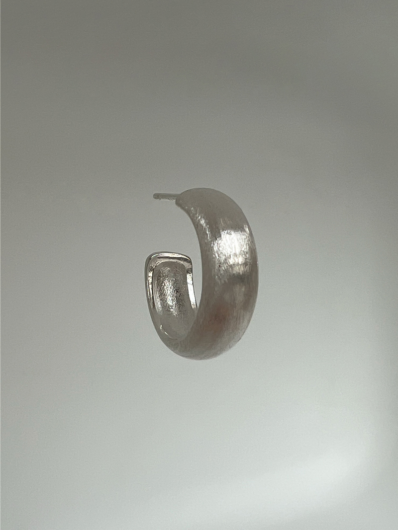 Fade earring (silver)