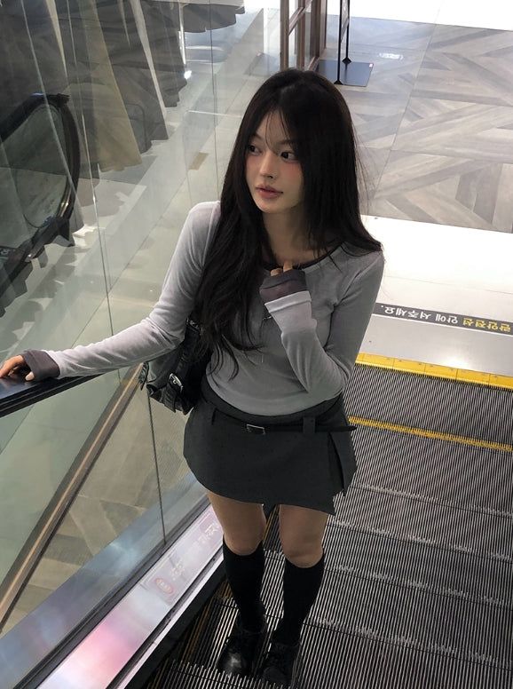 Oen Dot Slit Belt Mini Skirt