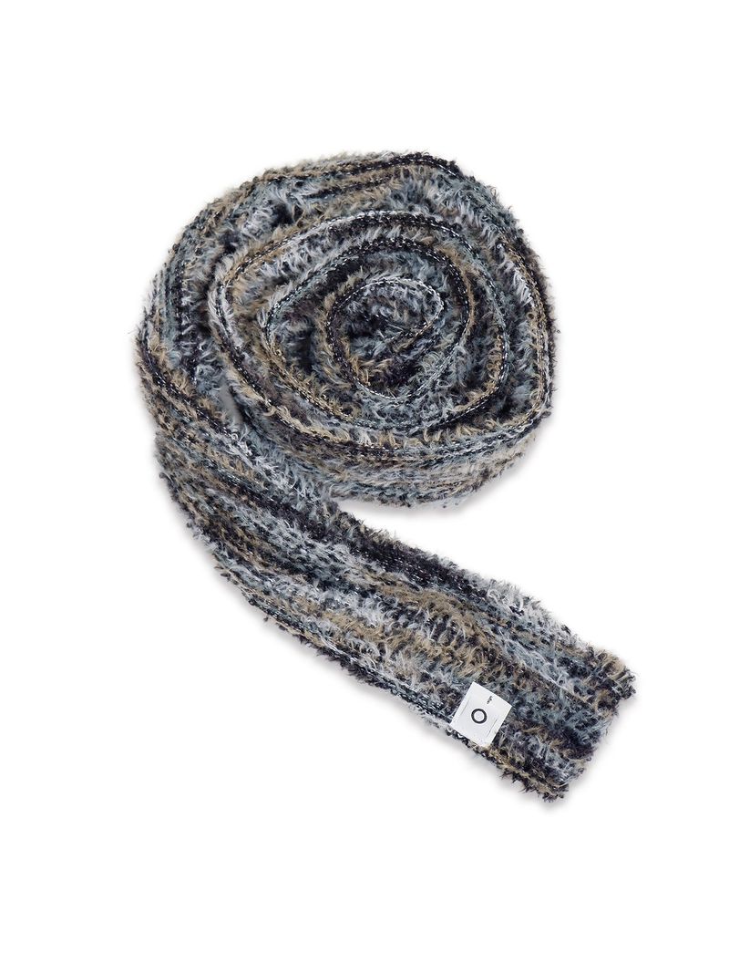 nought(ノウト)の「O Logo Fluffy Muffler / Black Multy(Fashion Accessories)」