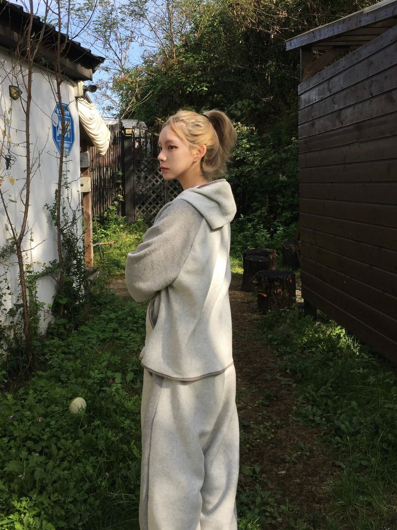 [SET] Fluffy Winter Fleece Zip-Up (3c)