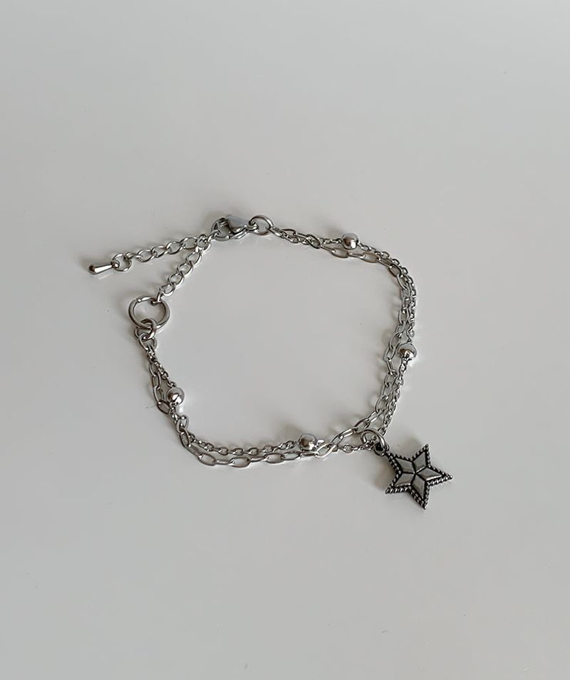 Two chain layered star bracelets
