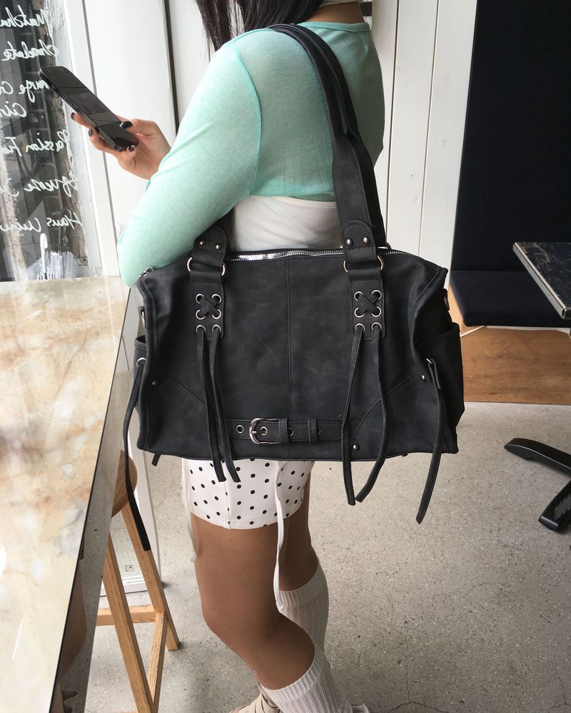 Belt stud bag