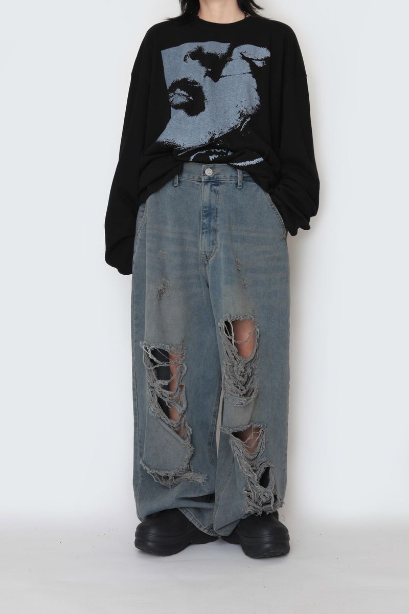 Face over long sleeve T