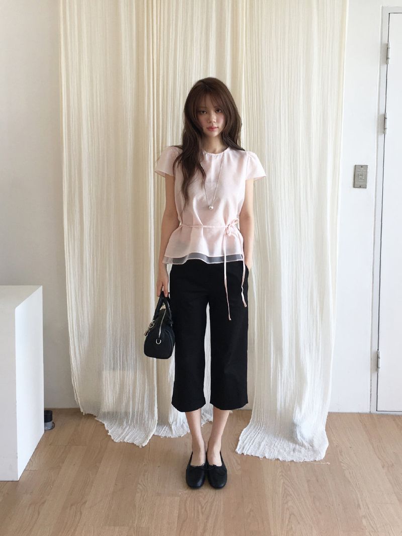 Soft ribbon flats