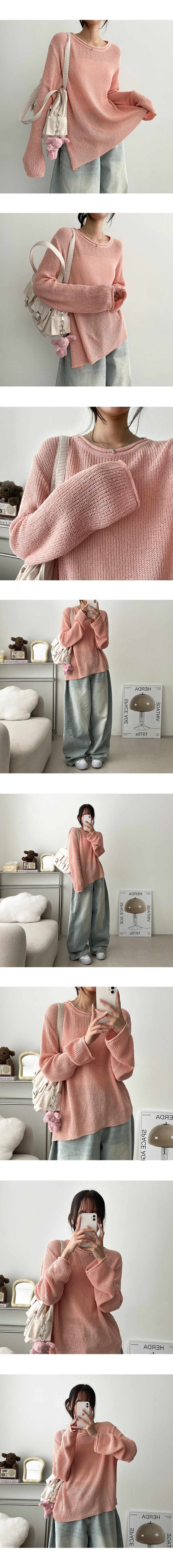 An B-Pocket Shoulder Bag