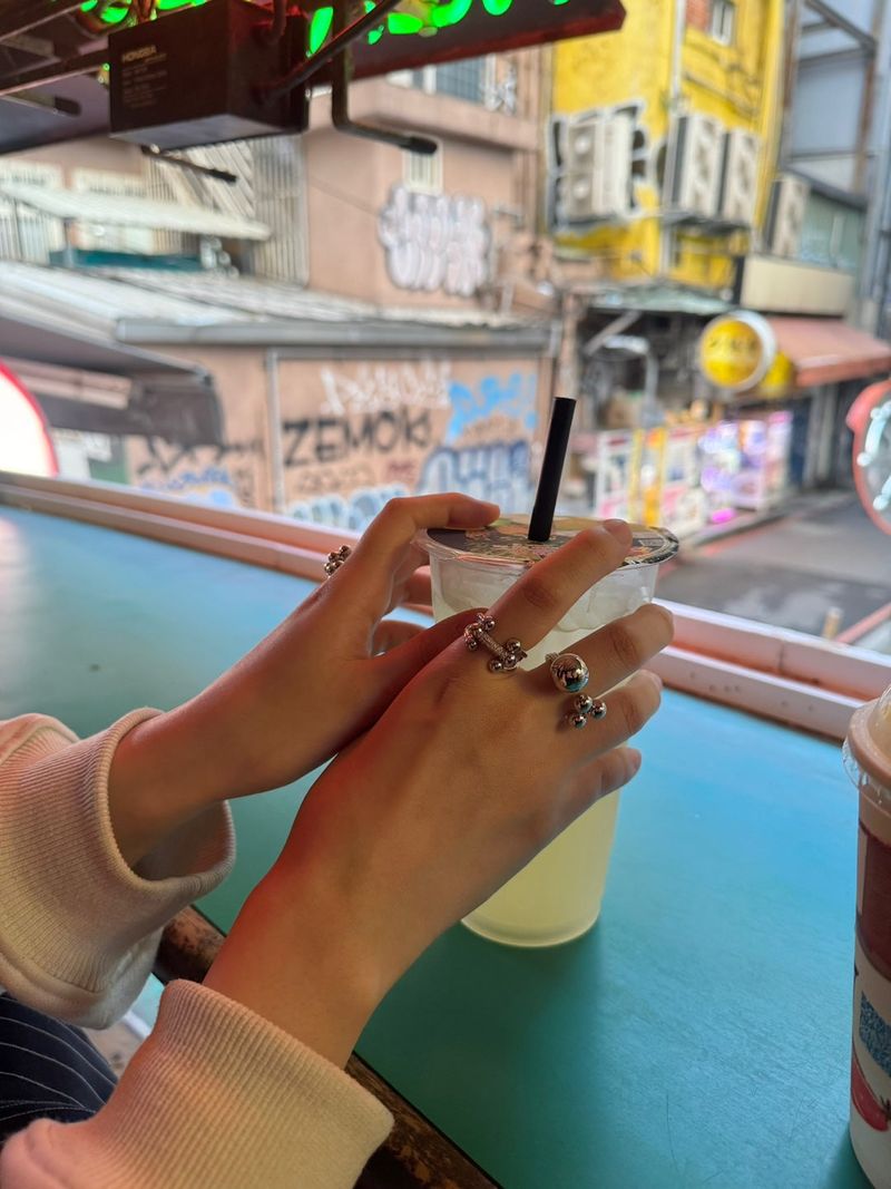 Drop piercing ring