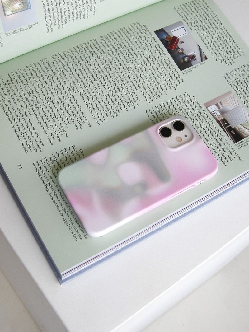 Water Lily-Pink (glossy hard case)