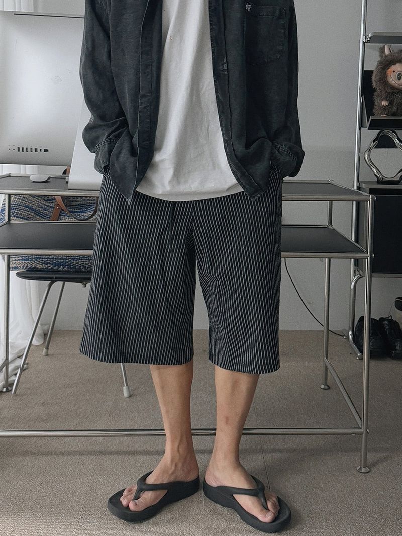 ASCLO（エジュクロ）の「[A-P9962] リネンストライプバミューダパンツ (2色)（Pants）」