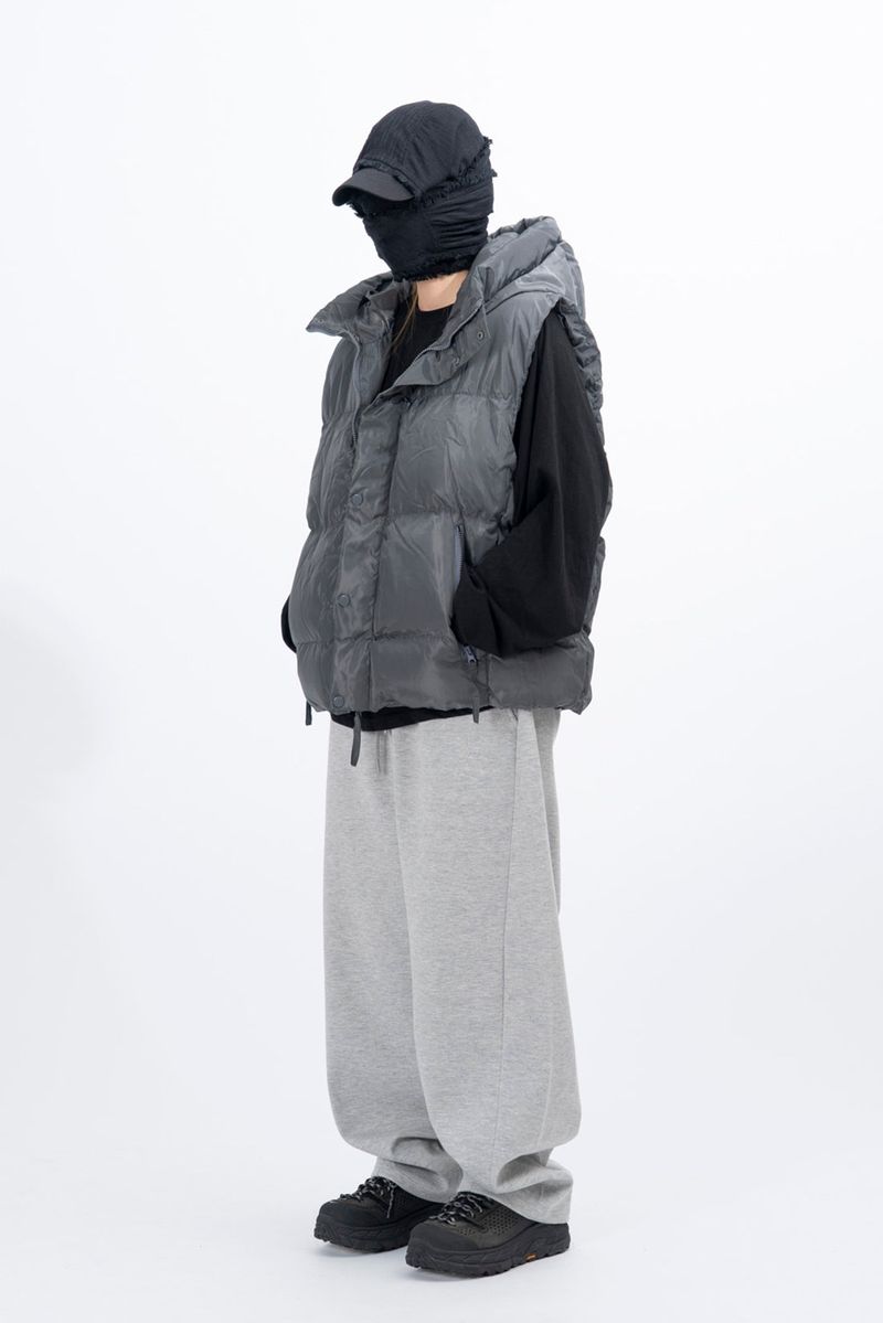 Andra Wrinkle Hood Padded Vest