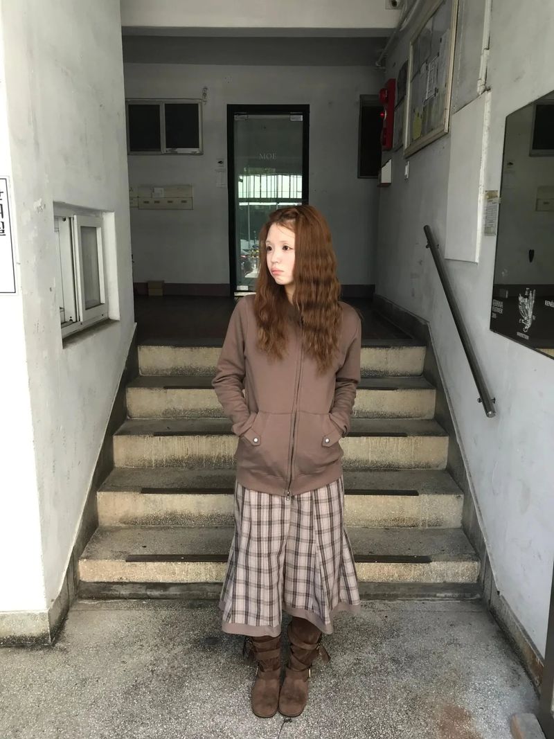 erve check skirt