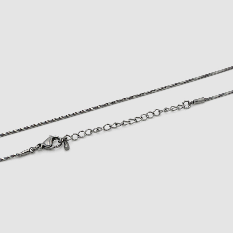 4FM LOGO NECKLACE