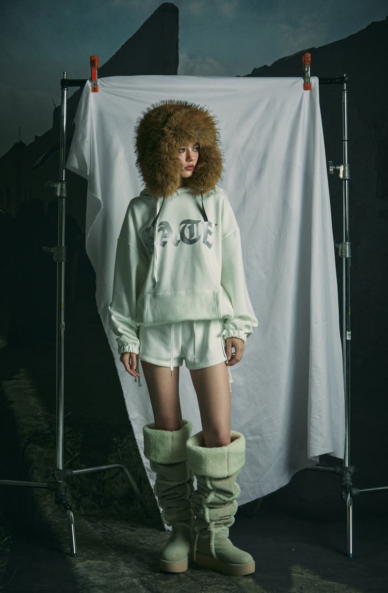 METAL MINK HOOD