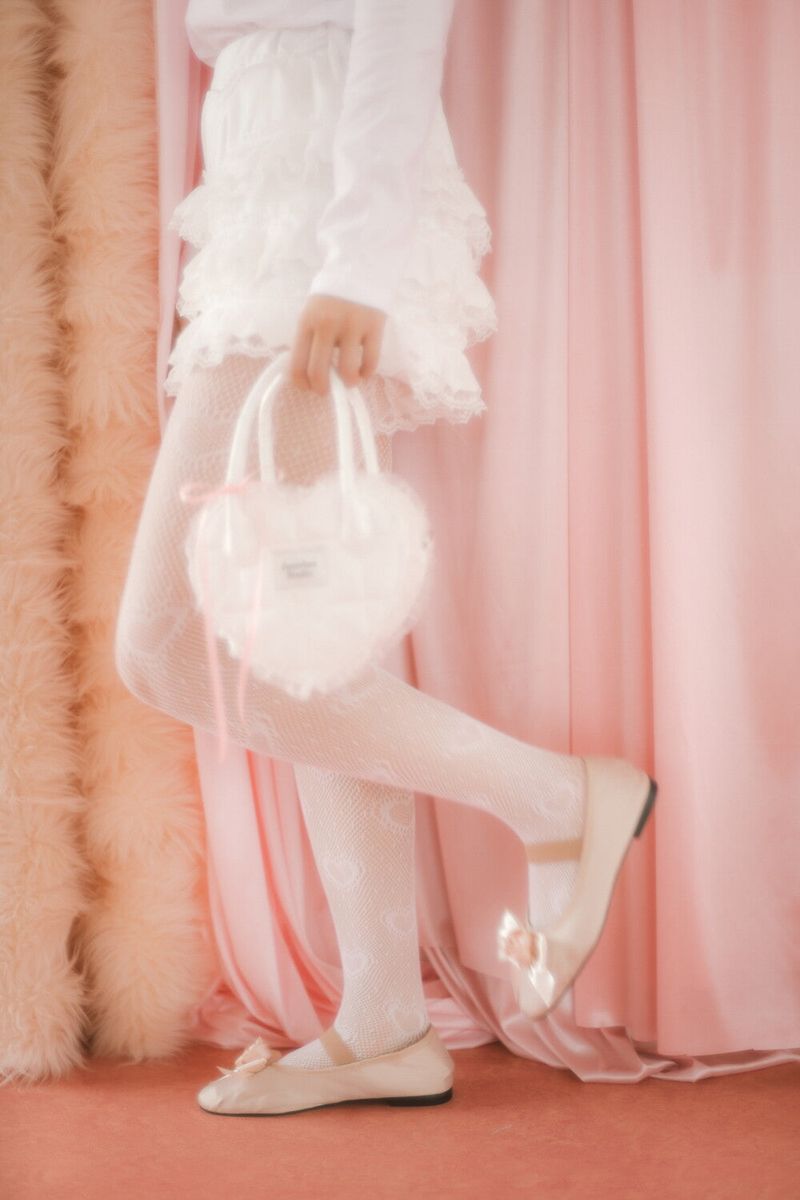 Junie Lace Heart Bag ( Ivory )