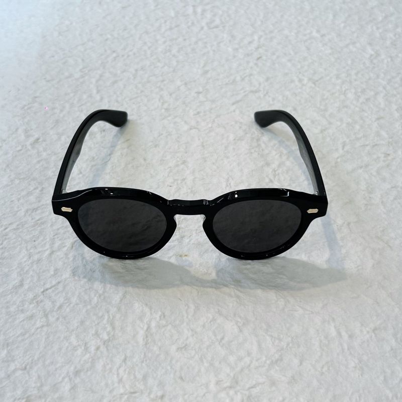 Refined Round Sunglasses
