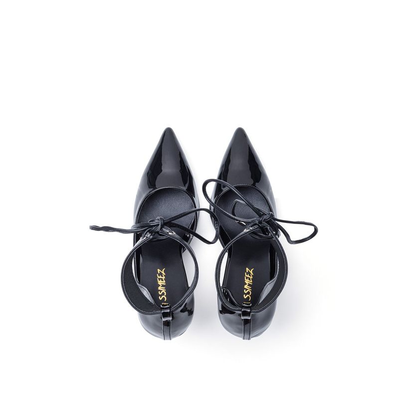Ankle Point Stiletto Heel(Black)