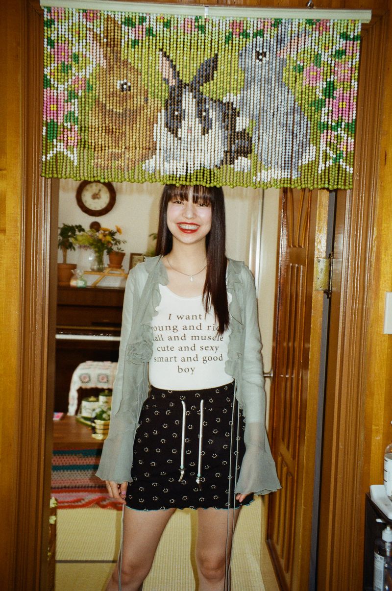 smile mini skirt black