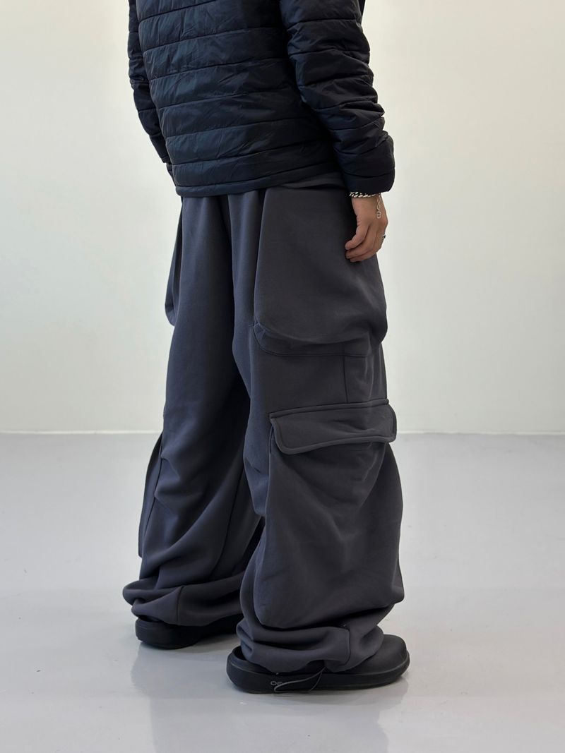 Double Pocket Multi Cargo Sweatpants 4C