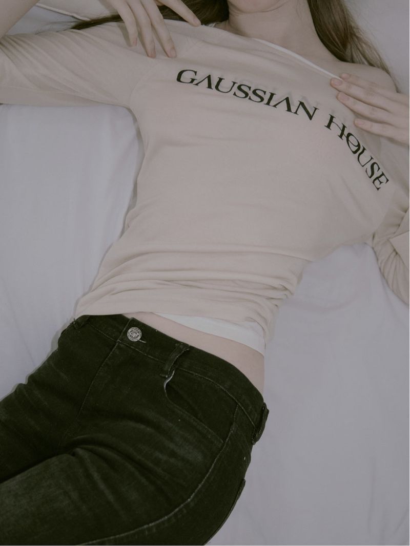 Gaussian Slim T Butter