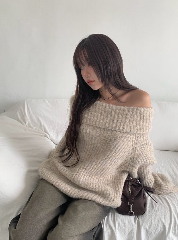 [Scrunchie Set] Nora Off-Shoulder Loose Knit