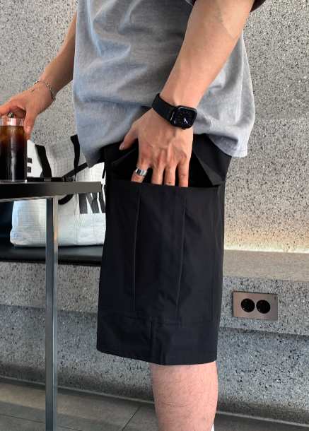 Kuiper Half Bermuda Nylon Cargo Shorts