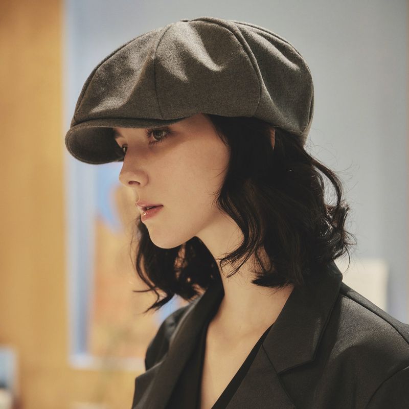 VARZAR Logo Easy Fit Newsboy Cap / Gray