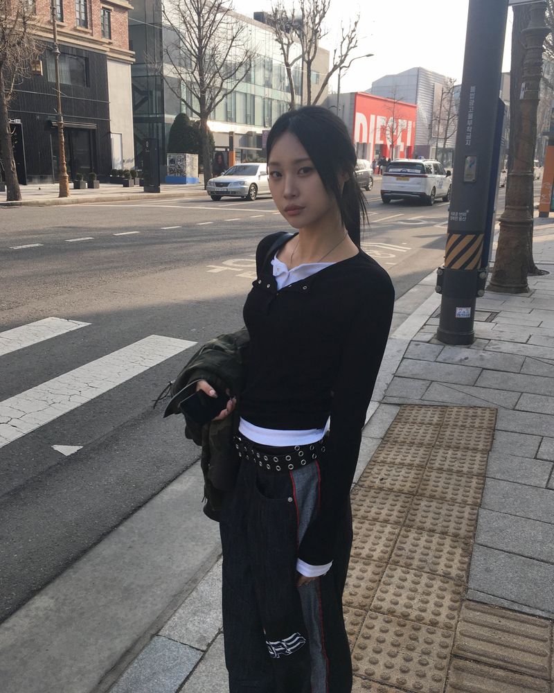Eyelet belt