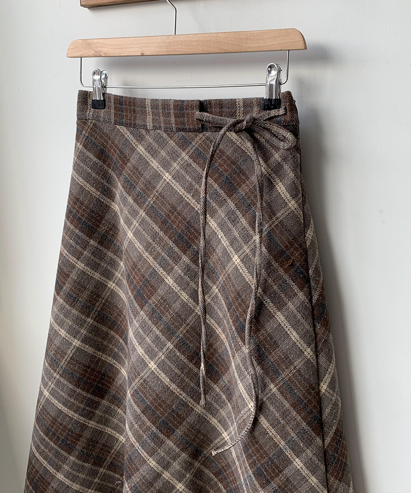 Betty Check Skirt