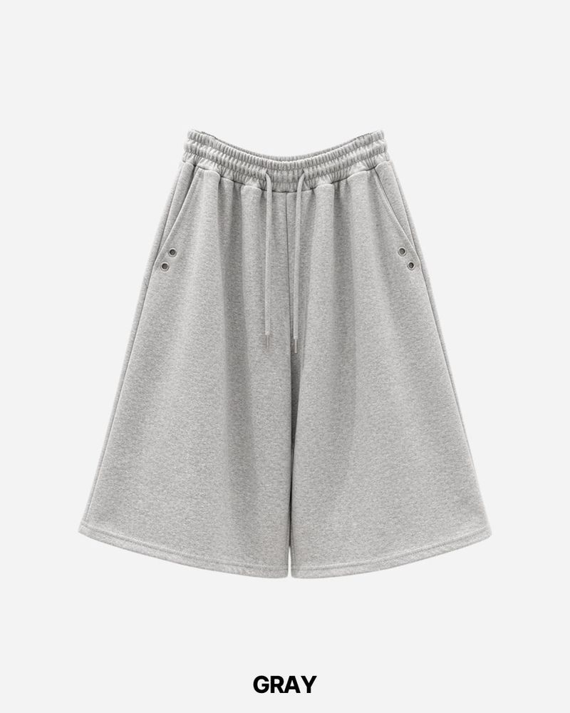 Punch Eyelet Bermuda Sweatpants