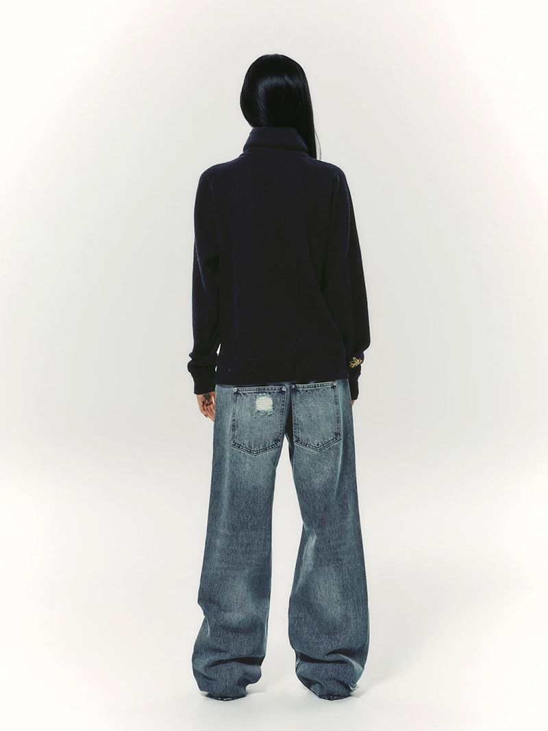 STAR APLIQUE DENIM PANTS LIGHT BLUE