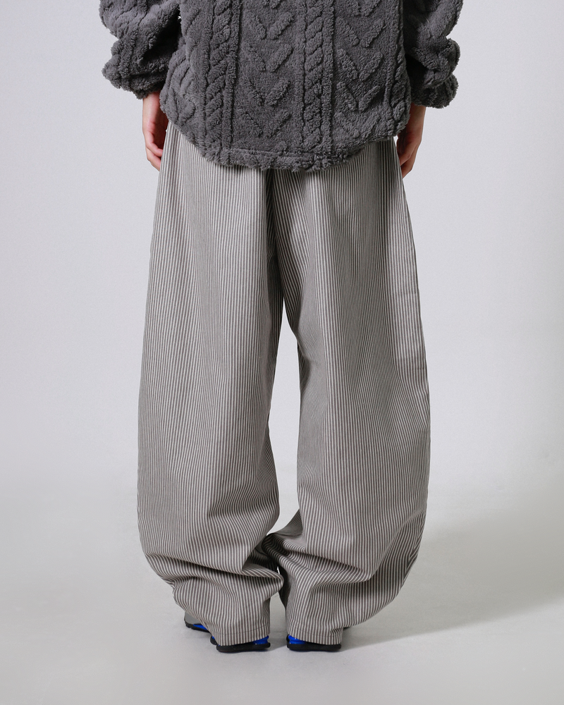 Curved stripe pants (Unisex)
