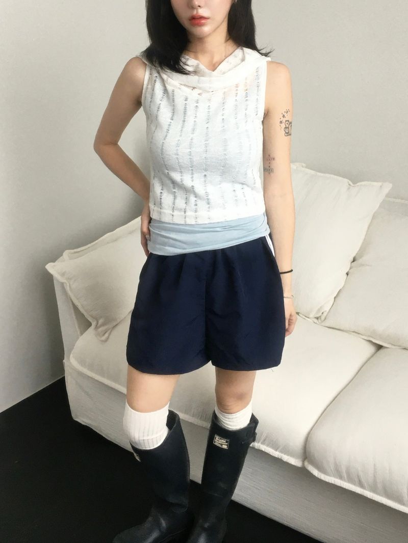 Two-line nylon washable shorts (8c)