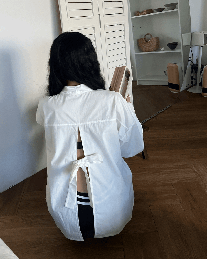 GUSTA（グスタ）の「Leah back slit ribbon overfit long sleeve shirt (3 colors)（Tops）」