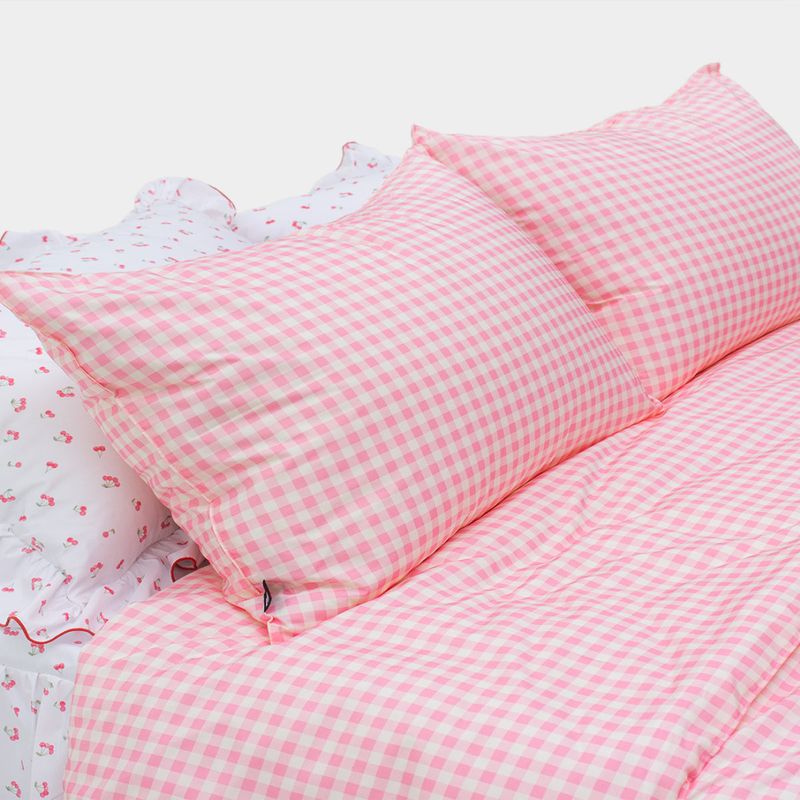 Dust-Free Gingham Check Pillowcase