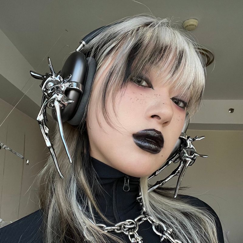 Skeleton Wings - AirPods Max Case