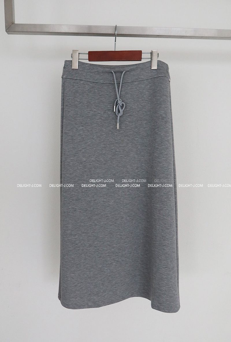 Back Open Banded Long Skirt
