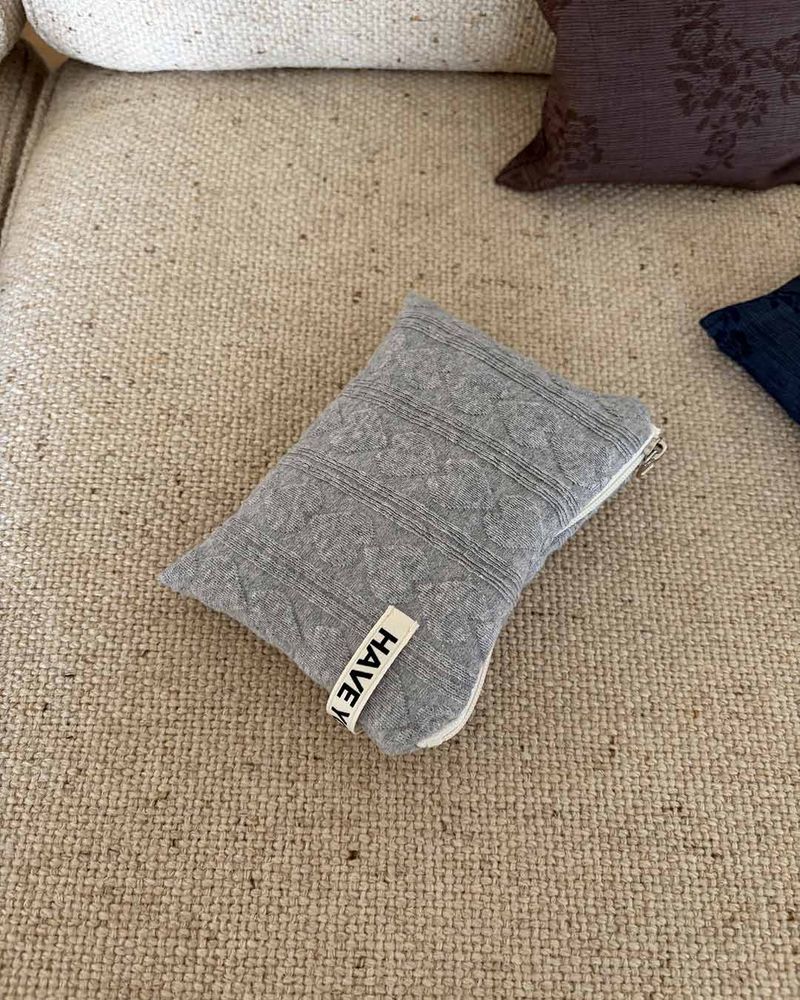Love embo flat pouch - gray , S size