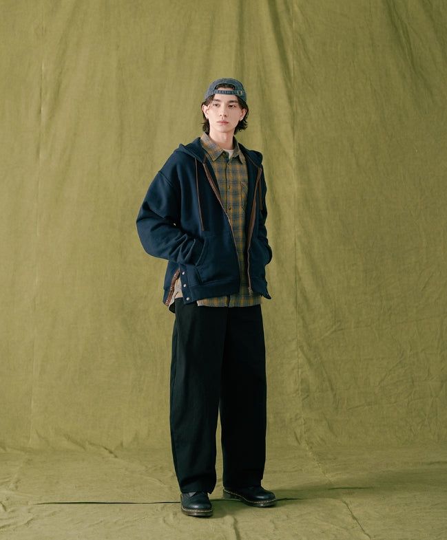 26SS★ Snap Point Hood Zip-Up