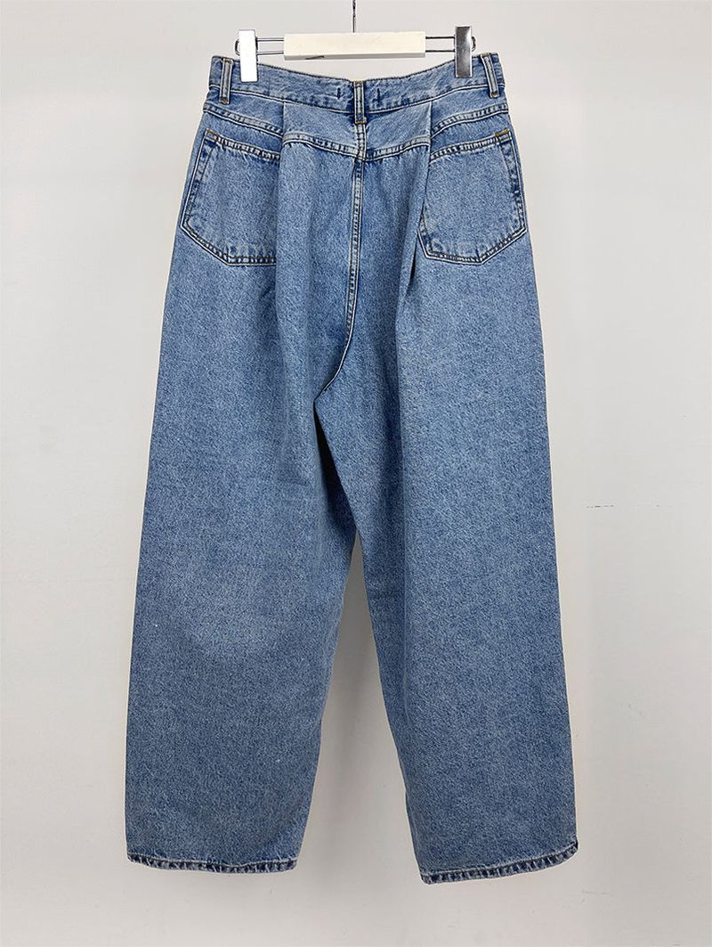 FORMAL PINTUCK JEANS