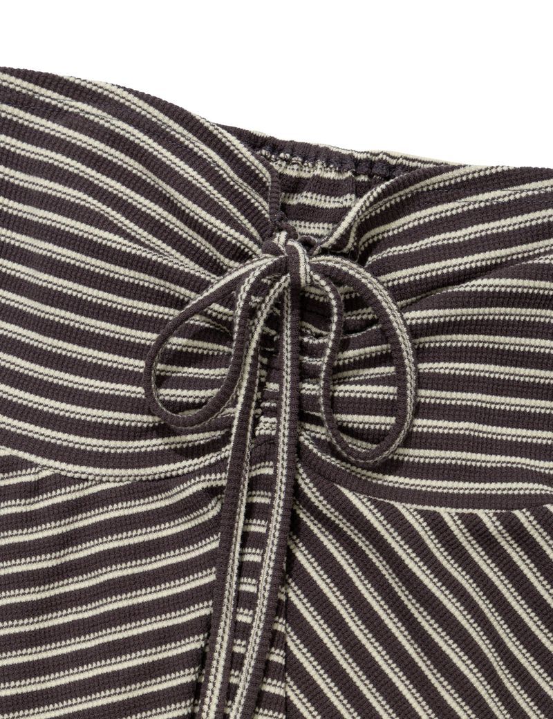 STRIPE SHIRRING FLARE TOP(CHARCOAL)