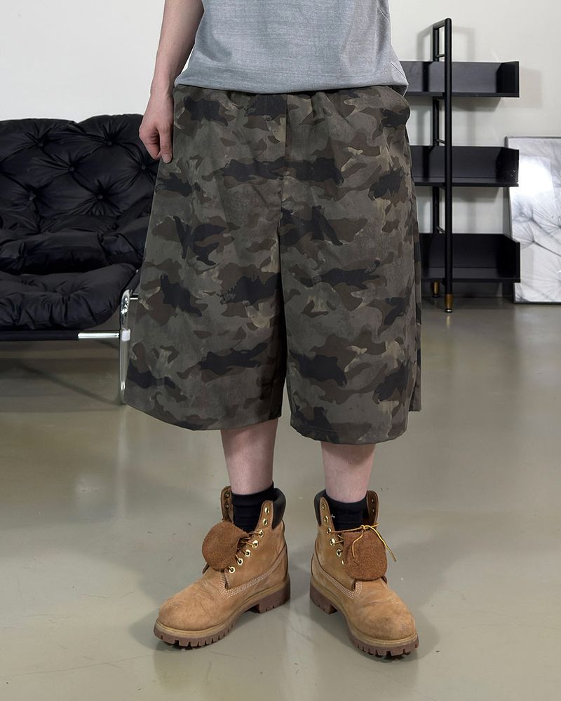 Bento Camo Bermuda Pants