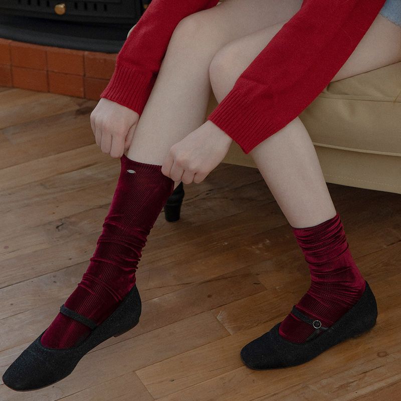VELVET MIDDLE SOCKS (BURGUNDY)