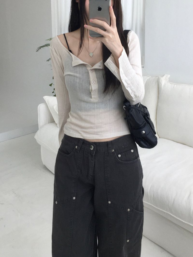 Slim button T-shirt (2 colors)