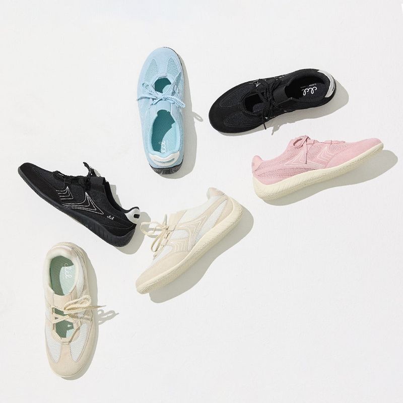 Nudge Lace Up Sneakers - Pink