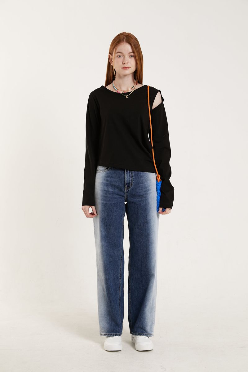UNIQUE CUTTING T.SHIRT