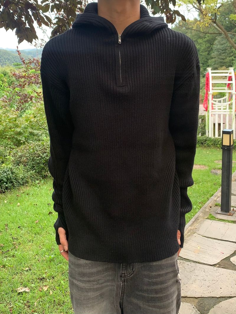 Rib Hood Half Zip-Up Knit