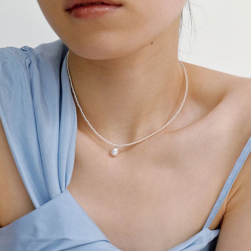 Ashore Pendant Necklace, white
