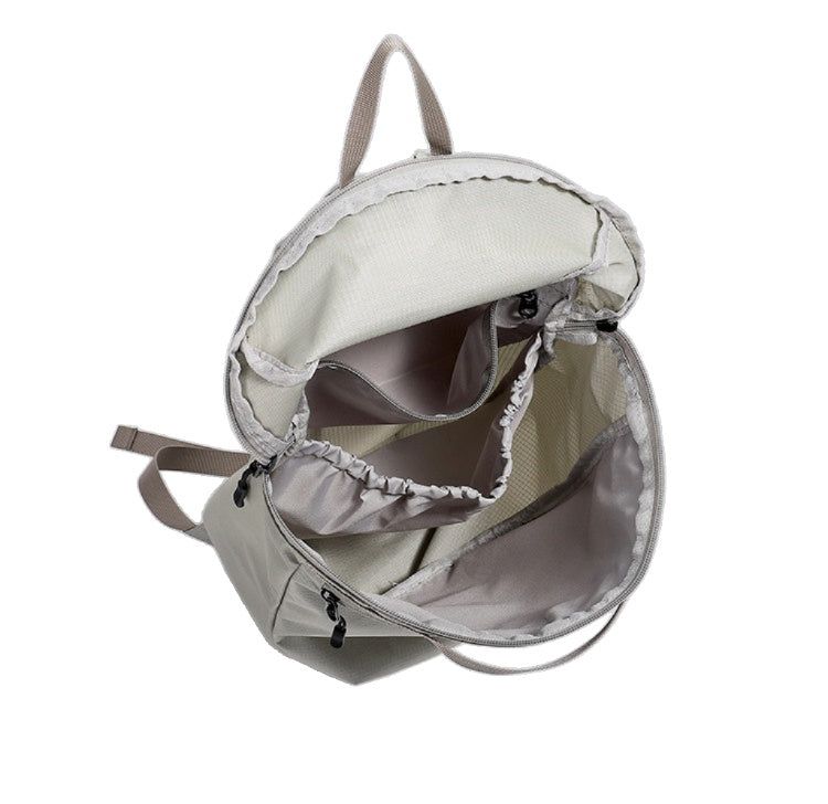 Noah Light Tech Backpack