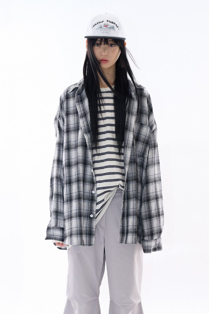 Raucohouse（ラウコハウス）の「Autumn vintage loose check shirt（Tops）」