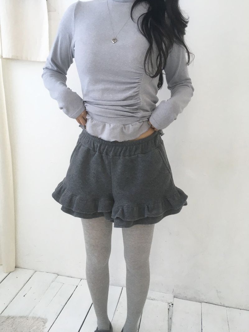 fleece frill shorts