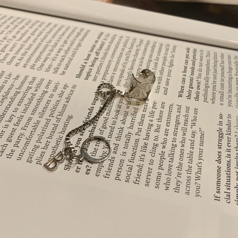 Men's two-pin earrings_B TIME EAR